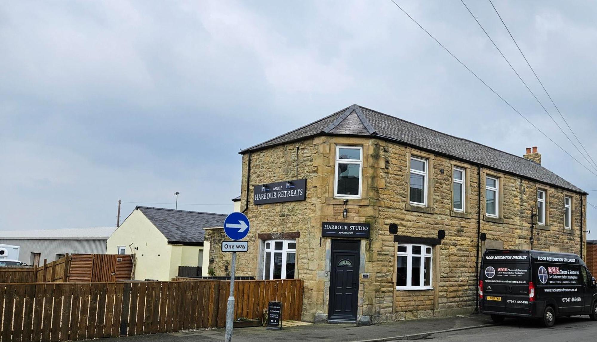 Amble Harbour Retreats Hotel Exterior foto