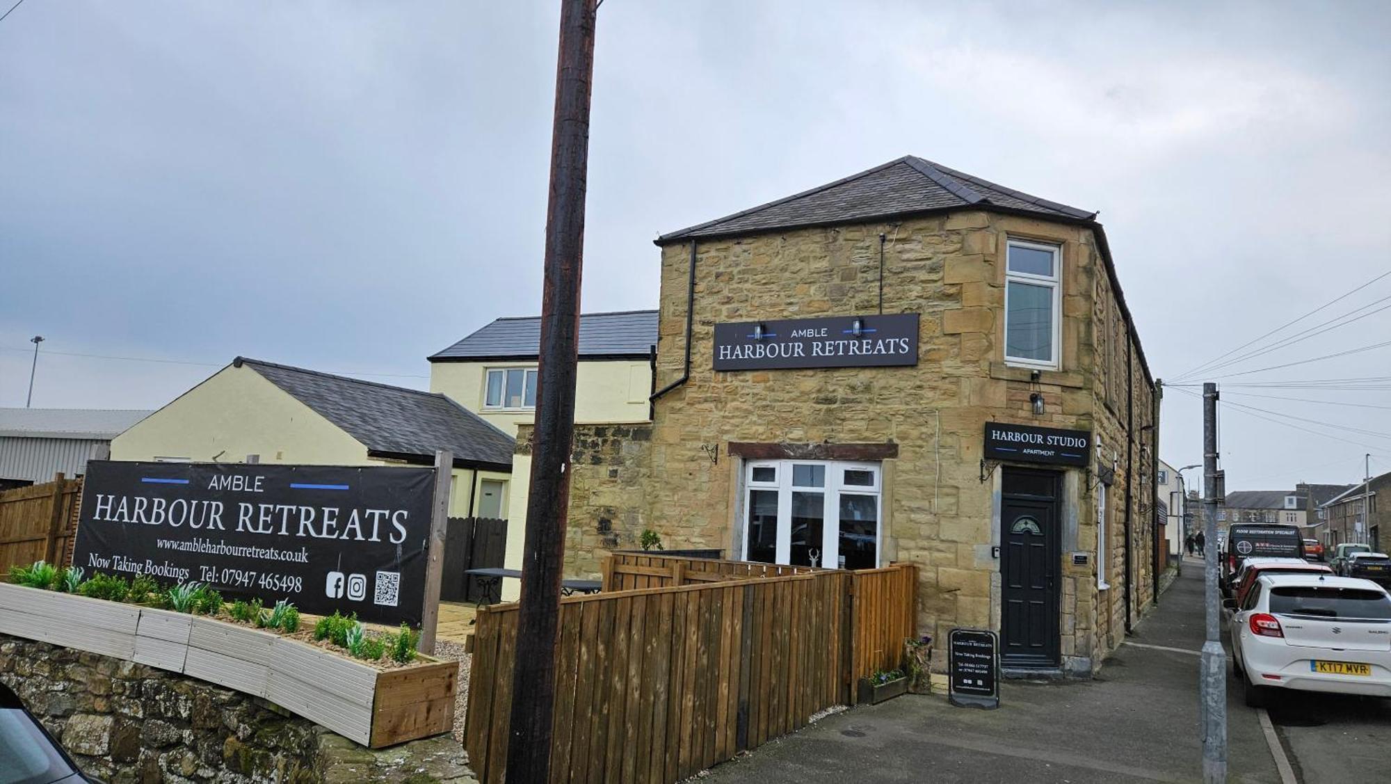 Amble Harbour Retreats Hotel Exterior foto